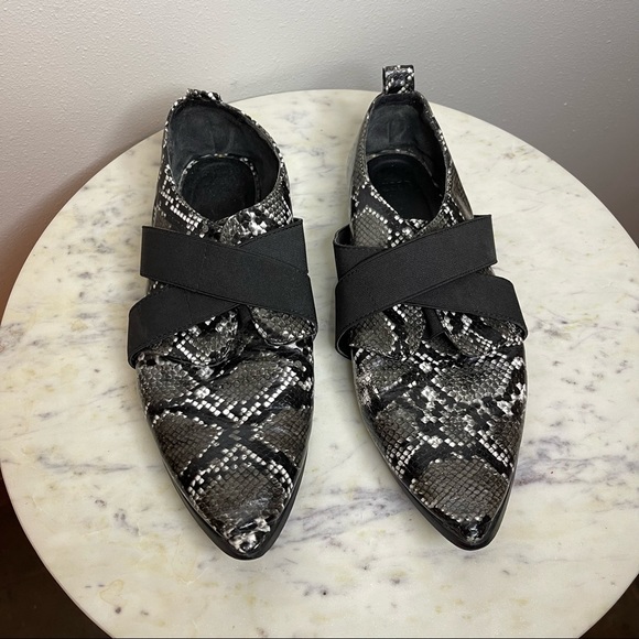 Asos Shoes Size 9 snakeskin flats pointy toes - Picture 2 of 6